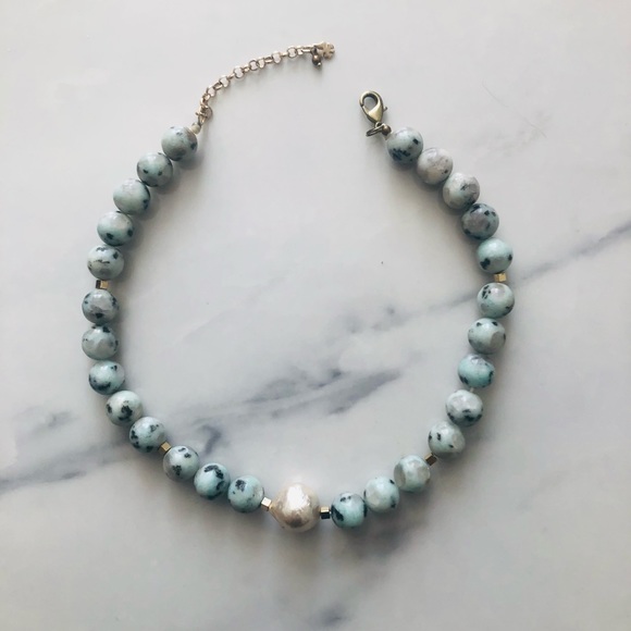 ✨ Lucky Brand Stone & Pearl Collar Necklace ✨ - Picture 2 of 8